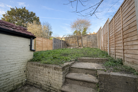 undefined, Luton Road, Chatham, ME4