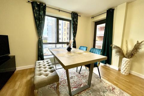 2 bedroom apartment to rent, Baltic Quay, Gateshead, NE8