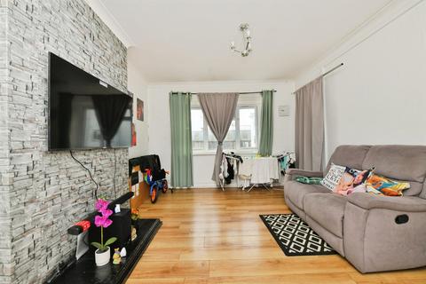 3 bedroom flat for sale, Vauxhall Street, Plymouth