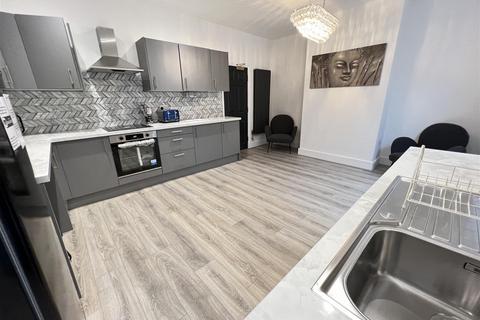 1 bedroom in a house share to rent, Victoria Road, Cambridge CB4