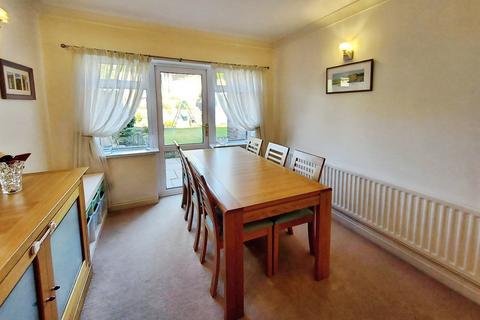 undefined, Castleway, Salford, M6