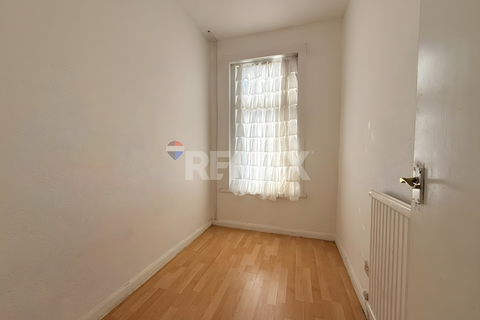 3 bedroom house to rent, Elmstead Road, Ilford IG3