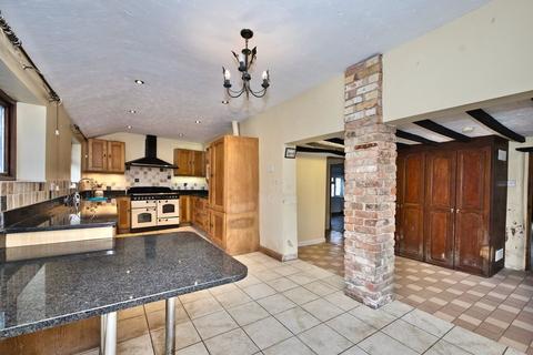 5 bedroom detached house for sale, Brent Street, Brent Knoll, Highbridge