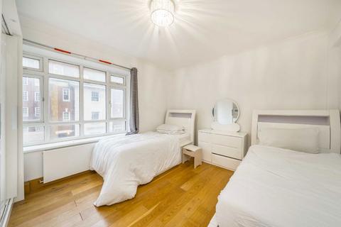 3 bedroom flat for sale, Portsea Place, London W2