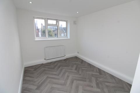3 bedroom flat to rent, Byne Road, Sydenham SE26