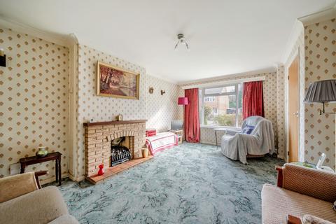 undefined, Robin Hood Crescent, Knaphill, Woking
