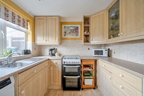 undefined, Robin Hood Crescent, Knaphill, Woking