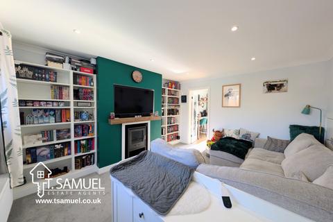 3 bedroom semi-detached house for sale, Forest View, Mountain Ash, Rhondda Cynon Taf, CF45 3DU