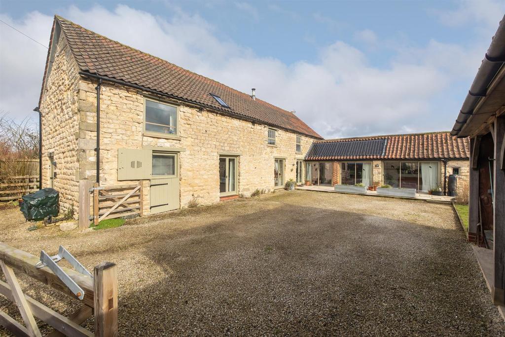 Brook Farm Barn
