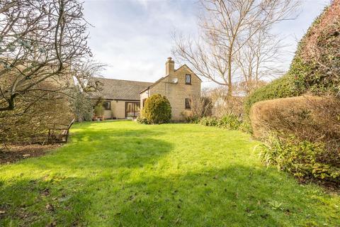 5 bedroom detached house for sale, Park Close, Kirtlington