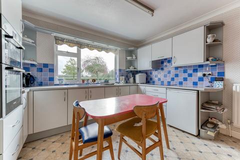 4 bedroom detached house for sale, Hall Road, Tharston