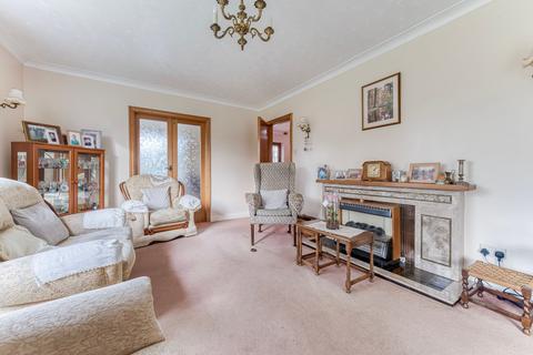 4 bedroom detached house for sale, Hall Road, Tharston