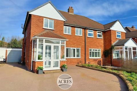 Roughley Drive, Four Oaks, Sutton Coldfield