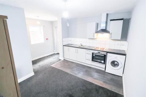 Foleshill Road, Coventry CV6