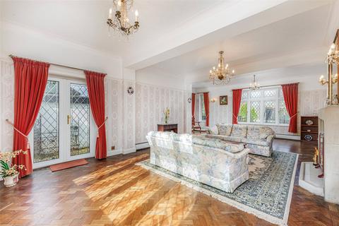 6 bedroom detached house for sale, Llandennis Avenue, Cyncoed, Cardiff, CF23