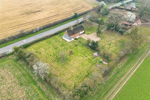 3 bedroom detached house for sale, Horning Road, Hoveton, Norwich