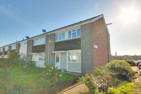 3 bedroom end of terrace house for sale, SHOLING! NO FORWARD CHAIN! SOUTH-WESTERLY ASPECT GARDEN!