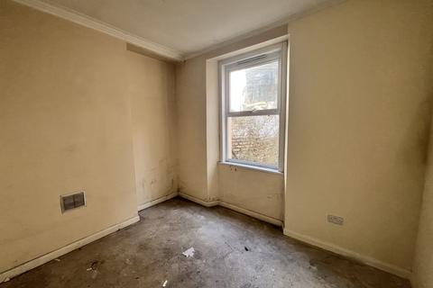 1 bedroom flat for sale, Ground Floor Flat, 8 Patna Place, Plymouth, Devon PL1 5AY