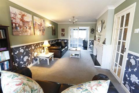 5 bedroom detached house for sale, High Street, Meppershall, Shefford