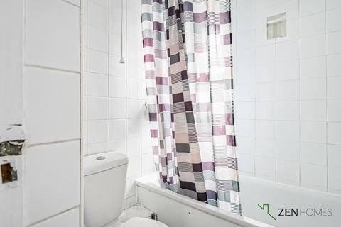 2 bedroom maisonette for sale, London N7
