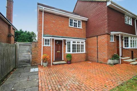 Lower Edgeborough Road, Guildford