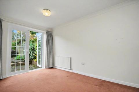 undefined, Lower Edgeborough Road, Guildford