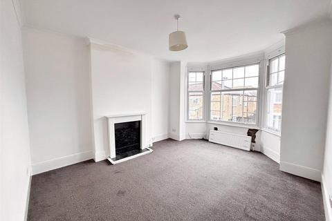 3 bedroom flat for sale, Bangalore Street, Putney, SW15