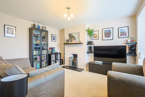 undefined, Fairland Close, Rayleigh SS6
