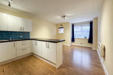 2 bedroom apartment for sale, Banktop Place, Milton Keynes MK4