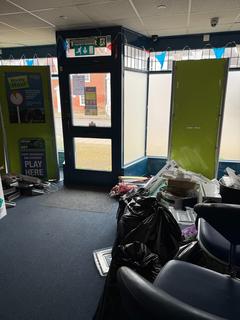 Retail property (high street) to rent, 98 High St Selsey PO20 0QG