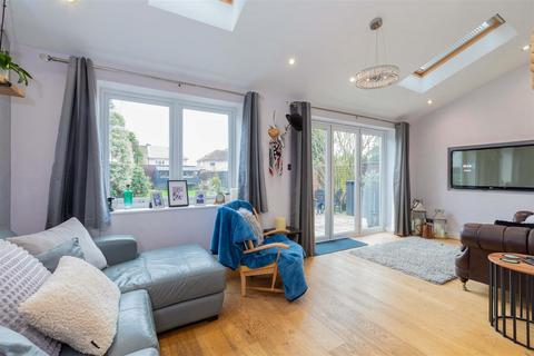 undefined, Moreton Way, Cippenham