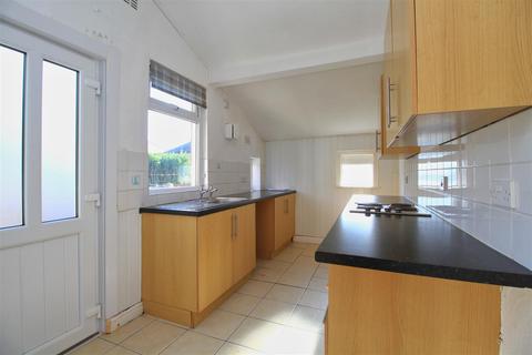 2 bedroom semi-detached house for sale, Islington Road, Stockport SK2