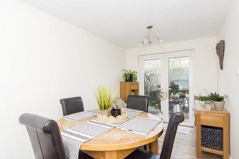 3 bedroom semi-detached house for sale, Mountbatten Way, Lutterworth