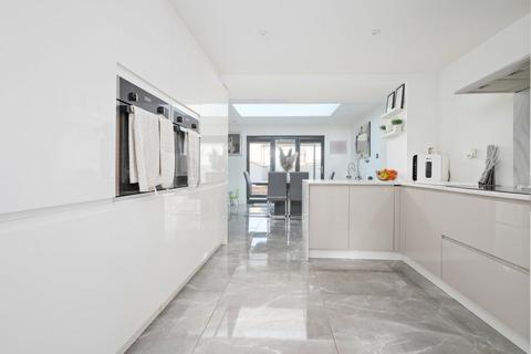 3 bedroom end of terrace house for sale, Smallburn Place, Grangemouth, FK3