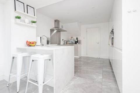3 bedroom end of terrace house for sale, Smallburn Place, Grangemouth, FK3