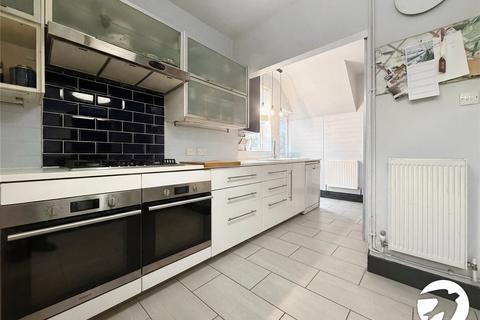 4 bedroom detached house to rent, Loose Road, Loose, Maidstone, Kent, ME15
