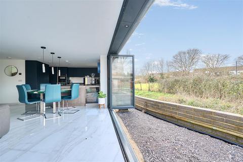 undefined, Lake Lane, Barnham