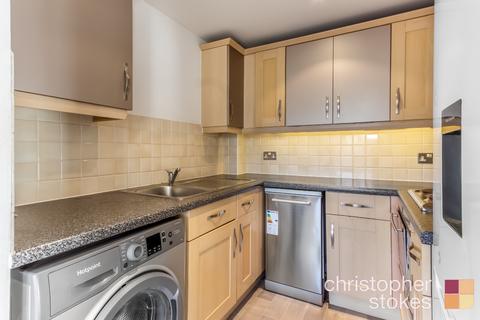 2 bedroom flat for sale, Elppin Court, Park Lane, Broxbourne, Hertfordshire, EN10 7PS