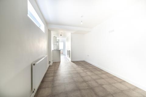 undefined, Cardiff Road, Taffs Well, Cardiff, CF15