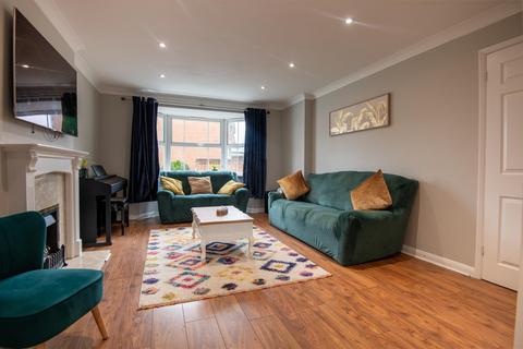4 bedroom detached house for sale, Bourton Way, Wellingborough