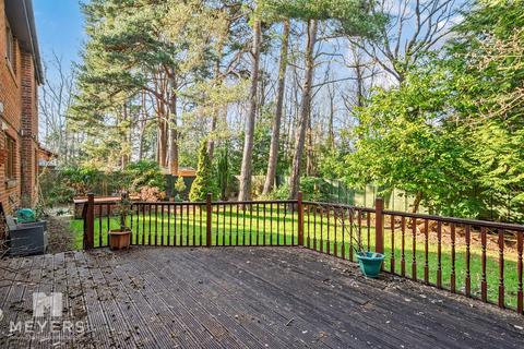5 bedroom detached house for sale, Ferndown BH22