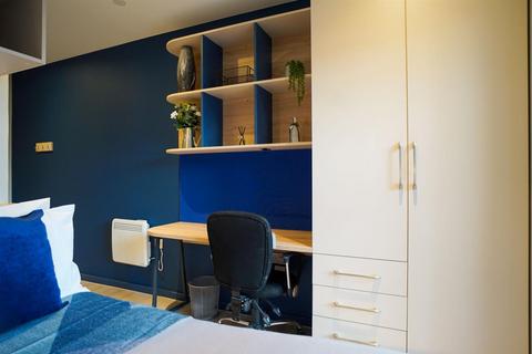 Studio to rent, 61-63 London Road, Edinburgh EH7