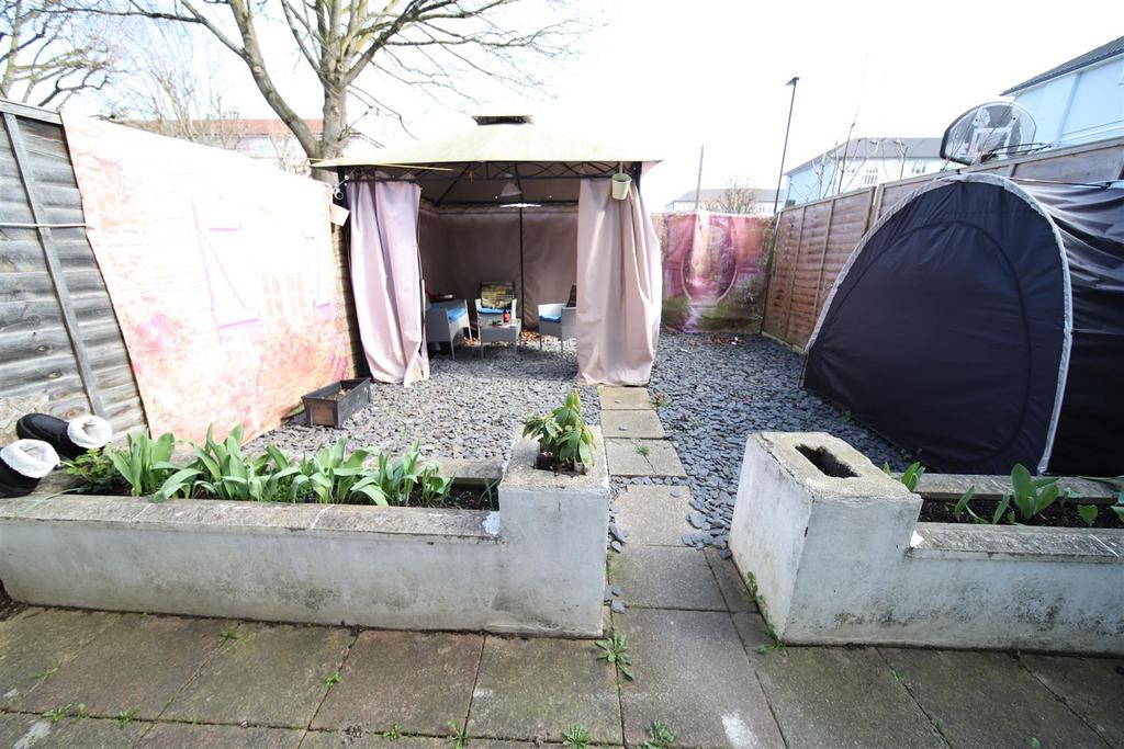 Garden2.jpg
