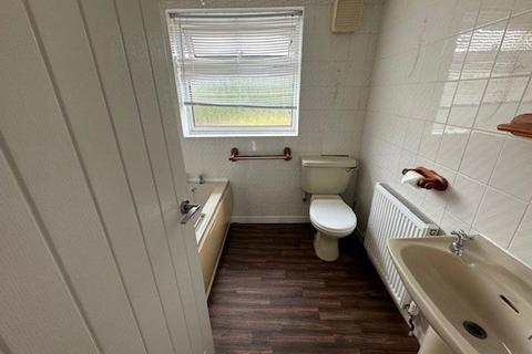 undefined, Mendip Close - Kettering