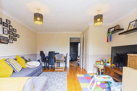 undefined, Nash Croft, Tattenhoe, Milton Keynes, MK4