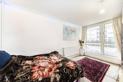 2 bedroom flat for sale, Rolls Road, London SE1