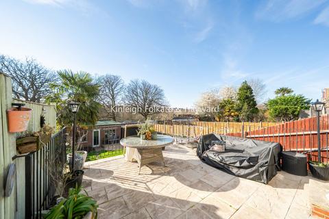 3 bedroom semi-detached house for sale, Hampden Way, Southgate, London, N14