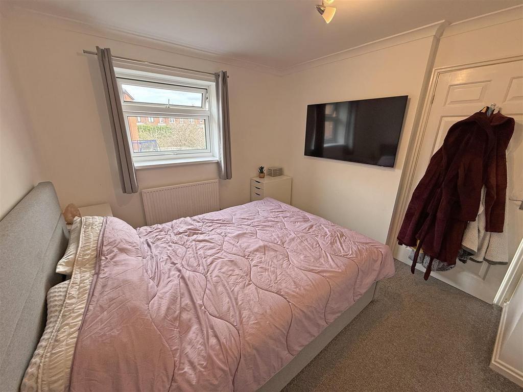 Bedroom 1 A2.jpg