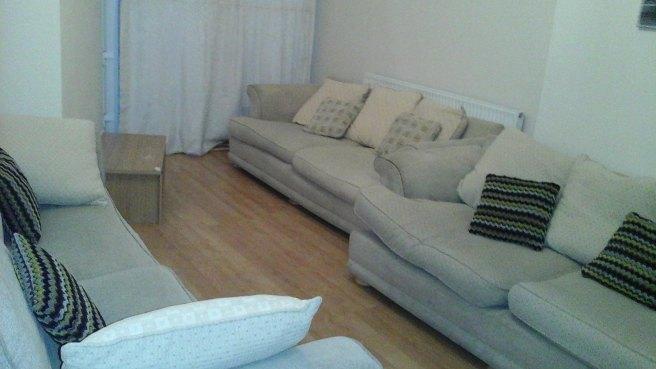 Lothian-road-ts4-2hs-901091