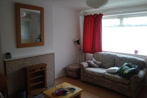 4 bedroom house share to rent, Verwood Close.